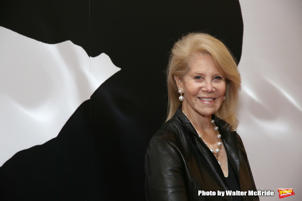 Photo Coverage: On the Opening Night Red Carpet for PRESENT LAUGHTER! Image