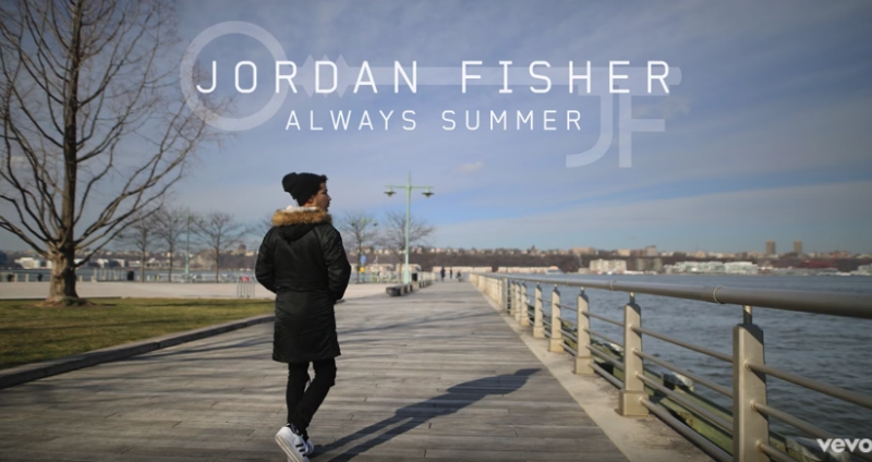 VIDEO: HAMILTON's Jordan Fisher Releases New Song 'Always Summer' Image