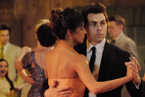 Photo Flash: First Look at the Cast of ABC's DIRTY DANCING Having the Time of Their Lives Image