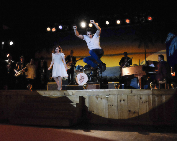 Photo Flash: First Look at the Cast of ABC's DIRTY DANCING Having the Time of Their Lives Image
