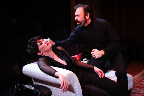 Photo Flash: First Look at New England Premiere of END OF THE RAINBOW at MTC MainStage Image