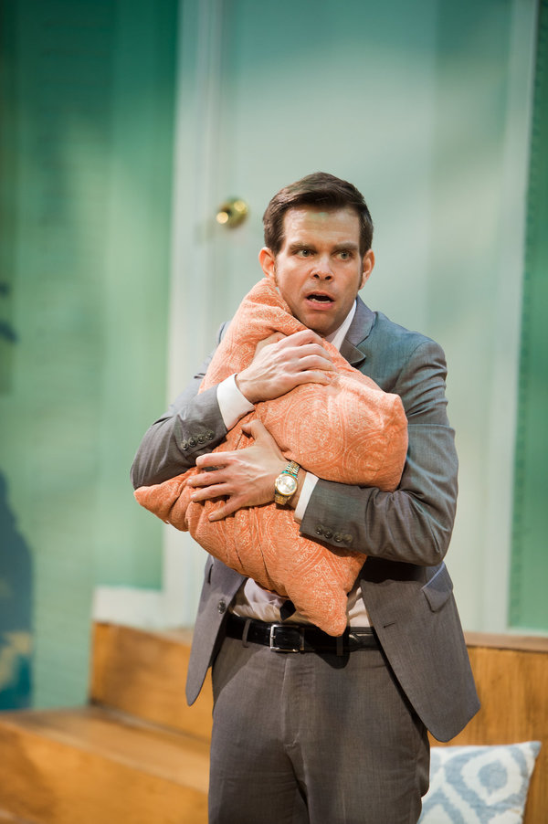 Photo Flash: Humor Lands at Dulles, First Look at BOEING BOEING Image
