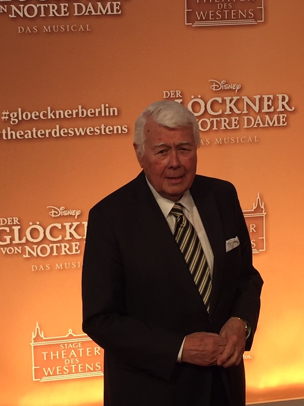 Photo Coverage: Disney's GLOECKNER VON NOTRE DAME Premiere im Stage Theater des Westens Berlin 