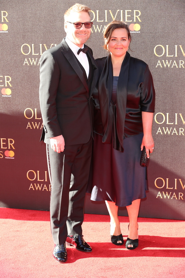 Photo Flash: Amber Riley, Billie Piper & More On 2017 Olivier Awards Red Carpet 