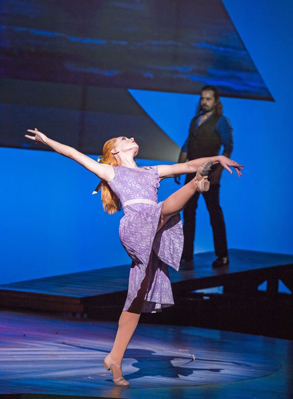 Photo Flash: First Look at Alfie Boe and the Cast of CAROUSEL at London Coliseum Image