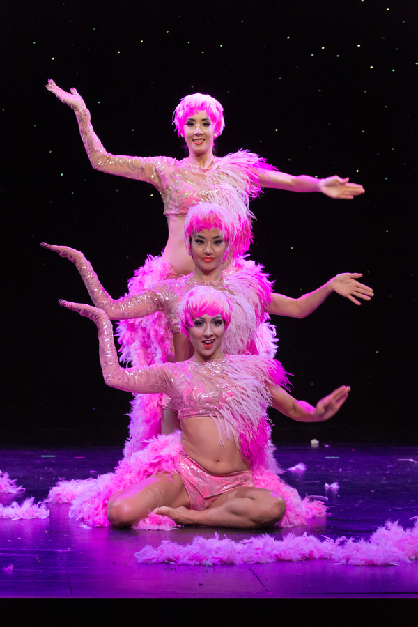 Photo Flash: Verlaine & McCann's BURLESQUE ALICE IN WONDERLAND Returns to The Triple Door Image
