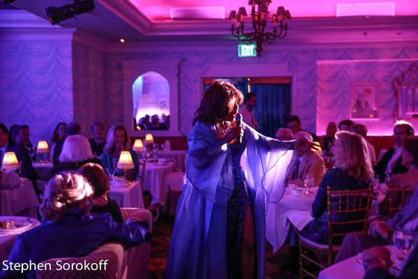 Photo Coverage: Mary Wilson Plays The Palm Beach Home Of The American Songbook Image