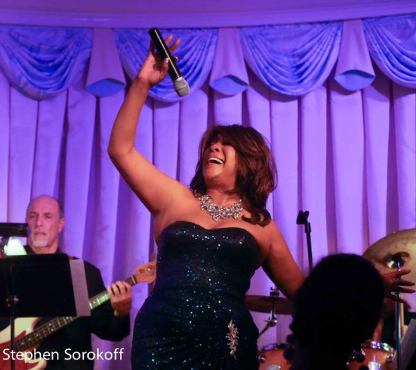 Photo Coverage: Mary Wilson Plays The Palm Beach Home Of The American Songbook Image