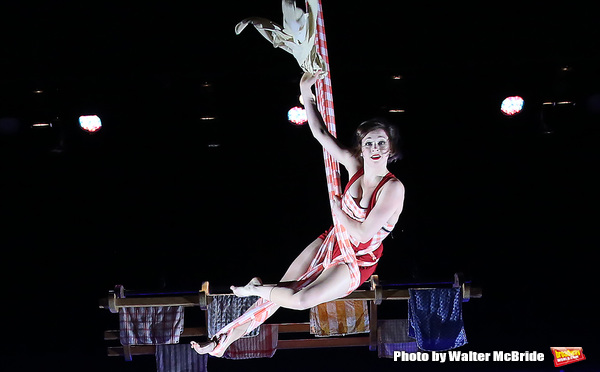 Photo Coverage: In Rehearsal with 7 Fingers for CUISINE & CONFESSIONS Image