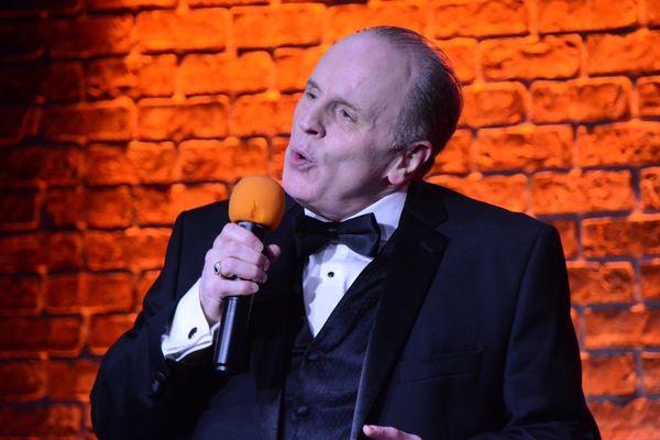 Photo Coverage: Sidney J. Burgoyne Performs at The Iridium Image