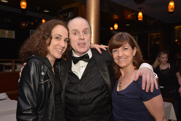 Photo Coverage: Sidney J. Burgoyne Performs at The Iridium Image