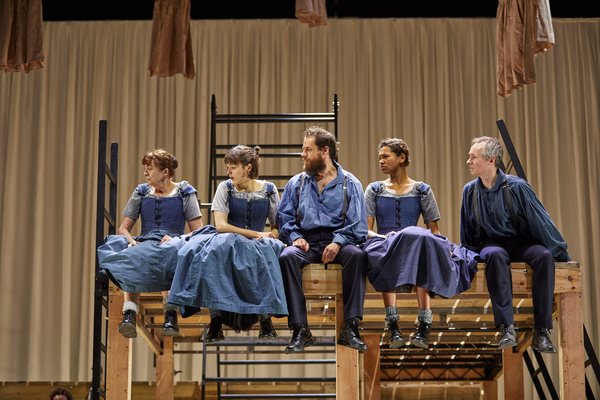 Photo Flash: First Look at New Stage Adaptation of JANE EYRE on Tour  Image