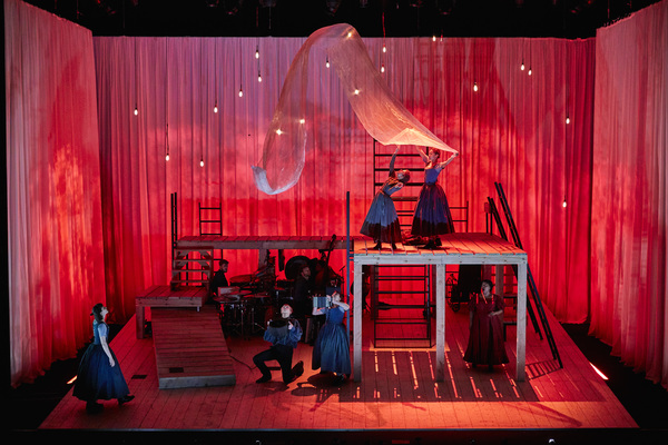 Photo Flash: First Look at New Stage Adaptation of JANE EYRE on Tour Image