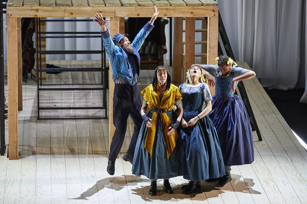 Photo Flash: First Look at New Stage Adaptation of JANE EYRE on Tour Image