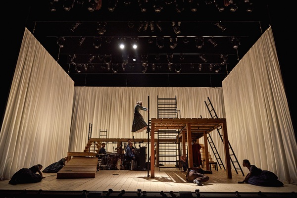 Photo Flash: First Look at New Stage Adaptation of JANE EYRE on Tour Image