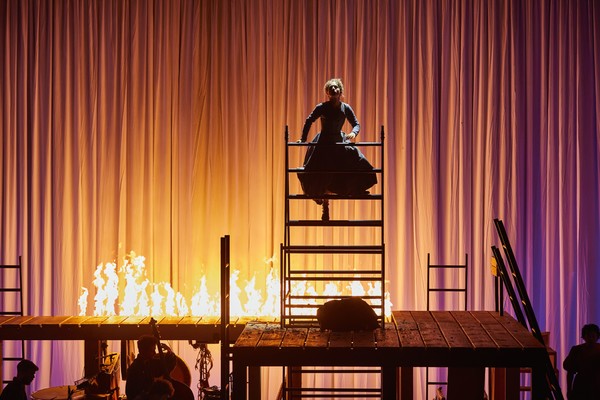 Photo Flash: First Look at New Stage Adaptation of JANE EYRE on Tour Image