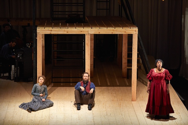 Photo Flash: First Look at New Stage Adaptation of JANE EYRE on Tour Image