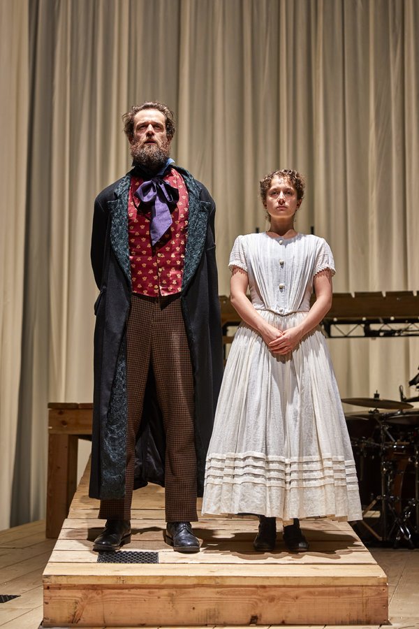 Photo Flash: First Look at New Stage Adaptation of JANE EYRE on Tour Image