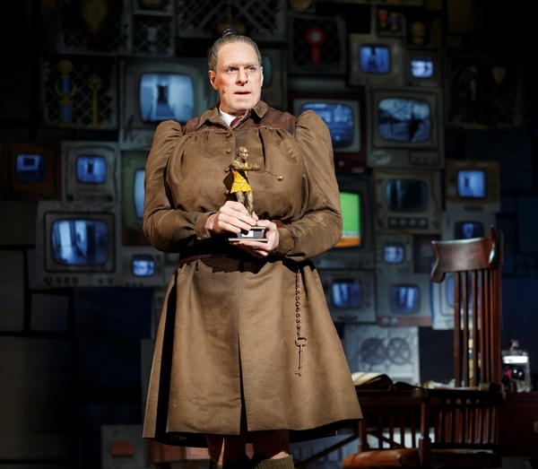 Photo Flash: MATILDA THE MUSICAL Comes to Broward Center Next Month 