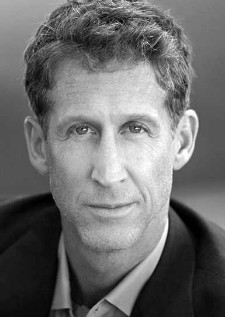 Learn Everything About the Cast of GROUNDHOG DAY- Opens Tonight! Image