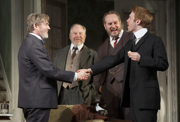 Photo Flash: First Look at Laura Linney and Cynthia Nixon Swapping Roles in THE LITTLE FOXES on Broadway Image