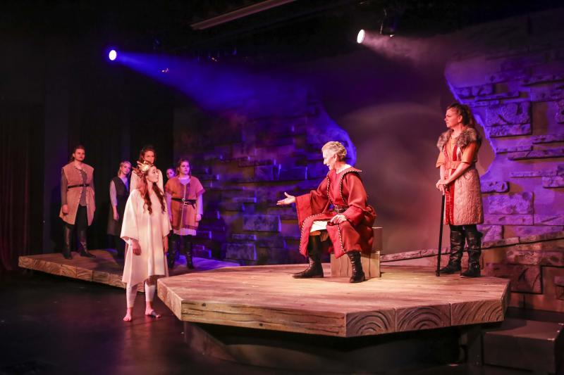 Review: NSF & Lipscomb's Provocative Take on RICHARD II Image