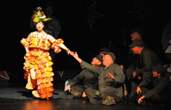 Photo Flash: Reagle Music Theatre Presents REMEMBERING THE 40'S Image
