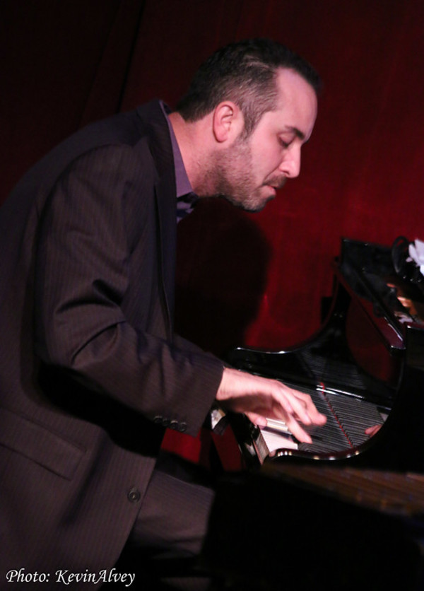 Photo Flash: Clint Holmes Celebrates RENDEZVOUS Album at Birdland Image