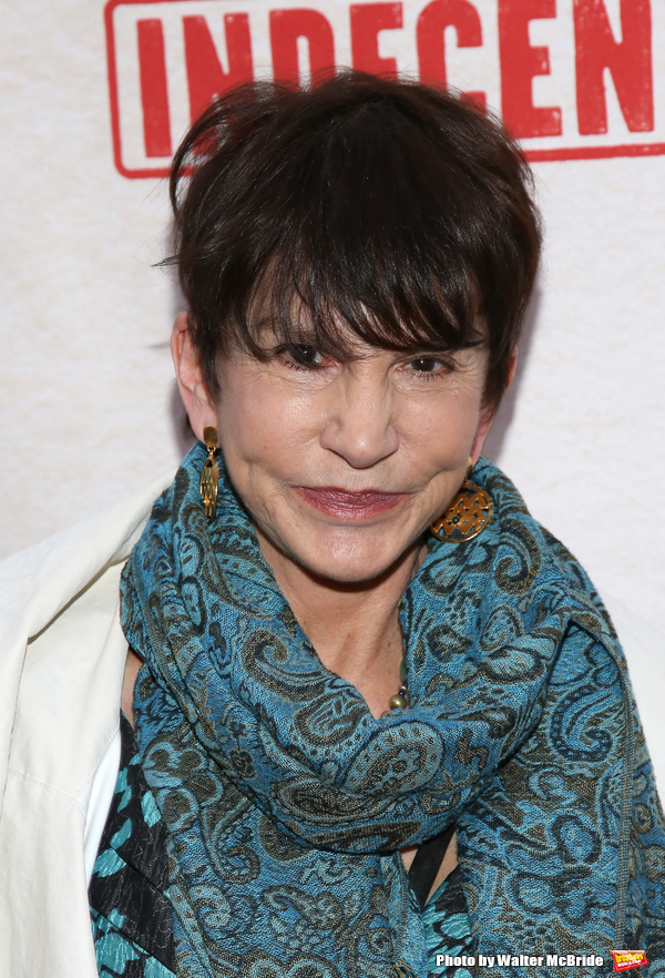 Mercedes Ruehl  Photo