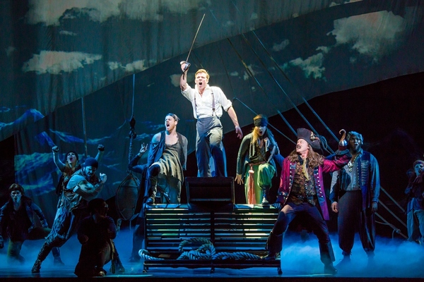 Photo Flash: FINDING NEVERLAND Flies to the Broward Center; Tickets on Sale 4/21 