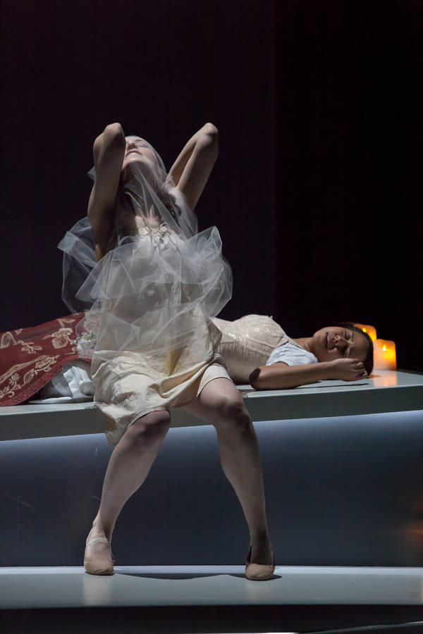 Photo Flash: First Look at JANE EYRE at Milwaukee Rep Image