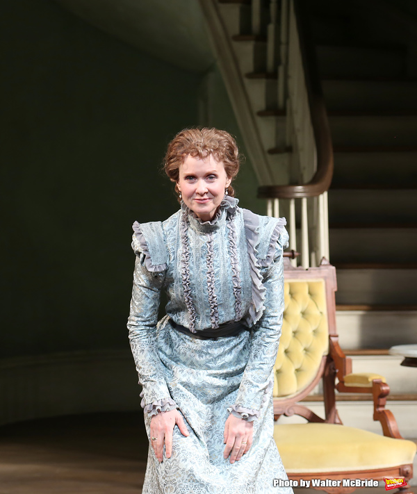 Photo Coverage: Laura Linney & Cynthia Nixon Take Opening Night Bows in THE LITTLE FOXES! Image