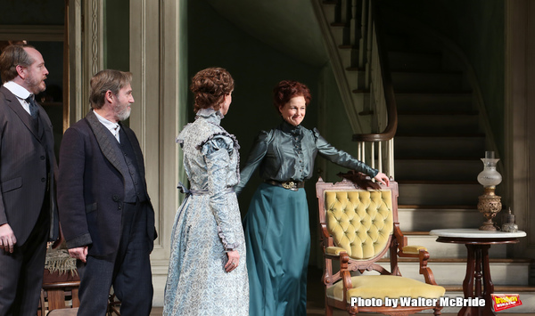 Photo Coverage: Laura Linney & Cynthia Nixon Take Opening Night Bows in THE LITTLE FOXES! Image