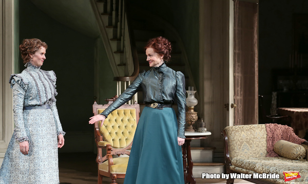 Photo Coverage: Laura Linney & Cynthia Nixon Take Opening Night Bows in THE LITTLE FOXES! Image