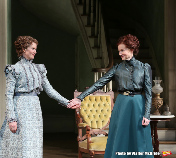 Photo Coverage: Laura Linney & Cynthia Nixon Take Opening Night Bows in THE LITTLE FOXES! Image