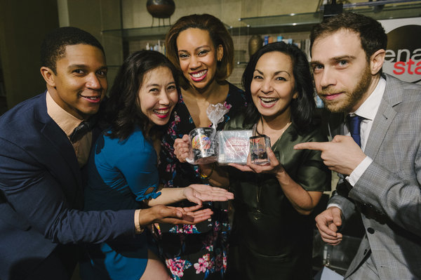 Photo Flash: Arena Stage's Intellectuals Open SMART PEOPLE Image