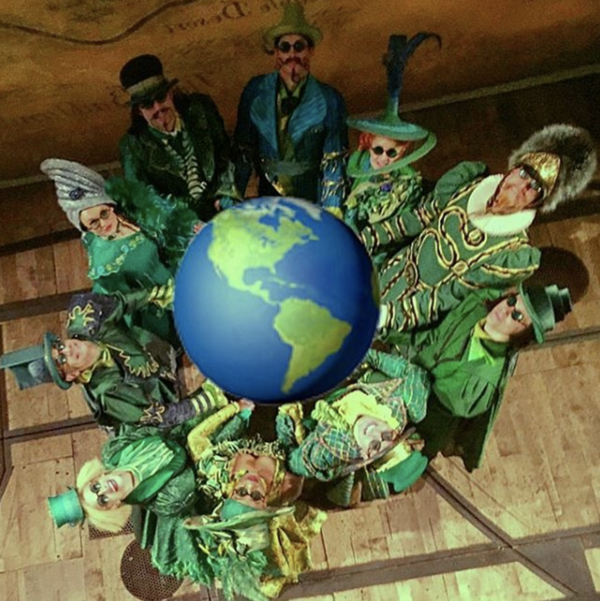Photo Flash: WICKED is Positively Green for Earth Day, MISS SAIGON Chills Backstage, and More Saturday Intermission Pics! Image