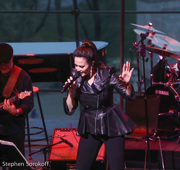 Photo Coverage: Lynda Carter Brings 'The Other Side Of Trouble' to Jazz at Lincoln Center Image