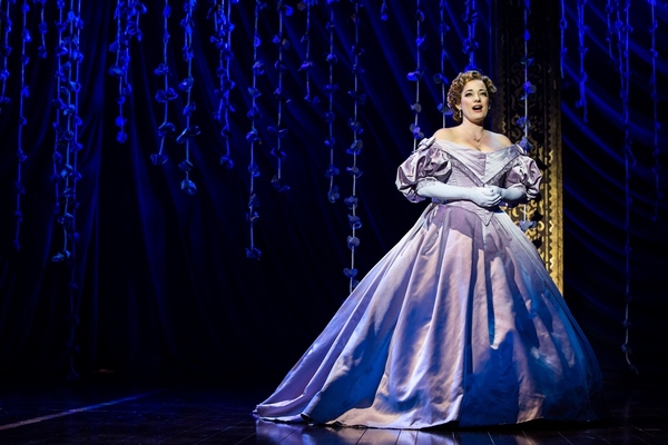 Photo Flash: THE KING AND I Comes to The Arsht Center This Spring Image