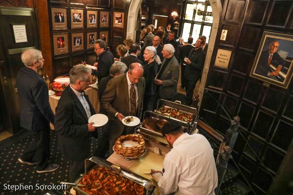 Photo Coverage: Chazz Palminteri Tells Tales From Hollywood & The Bronx At The Friars Club Image