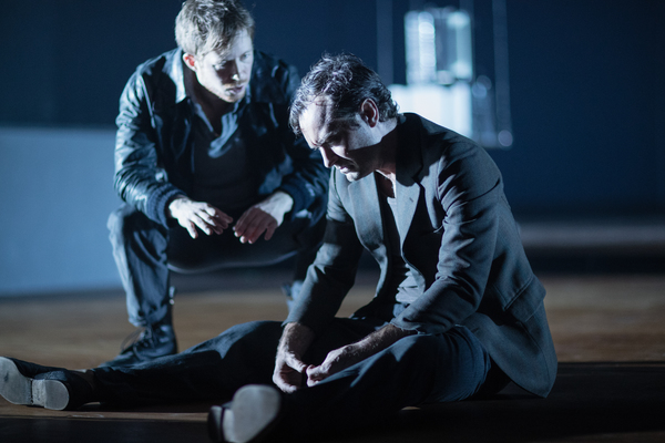 Photo Flash: First Look at Jude Law, Halina Reijn and More in OBSESSION at the Barbican 