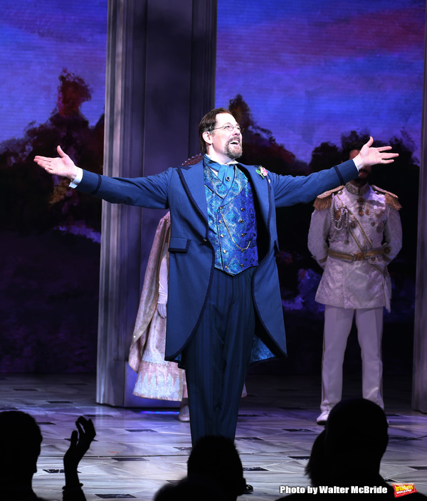 Photo Coverage: ANASTASIA Gets a Royal Welcome on Broadway- Inside the Opening Night Bows! Image