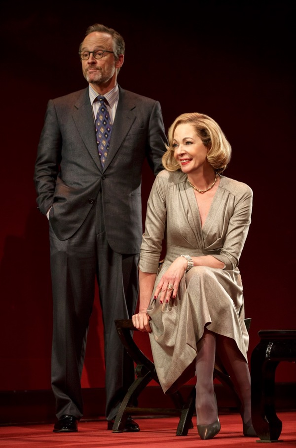 Photo Flash: First Look at Allison Janney & More in SIX DEGREES OF SEPARATION Image