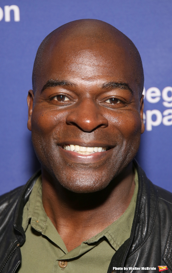 Photo Coverage: On the Opening Night Red Carpet for SIX DEGREES OF SEPARATION Image