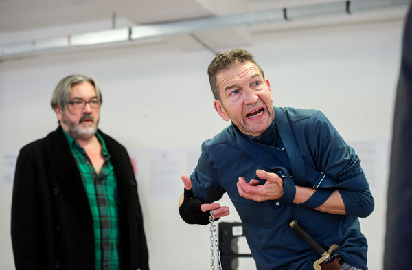 Photo Flash: Greg Hicks and Company in Rehearsal for RICHARD III at the Arcola 