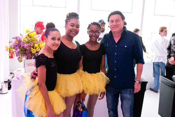 Photo Flash: New York's Top Chefs Support Groove With Me Dance Program for Girls Image