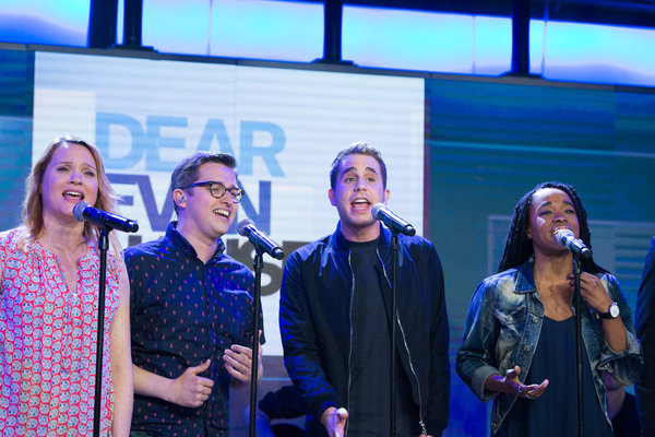 Photo Flash: Highlights from TODAY's 'Best of Broadway Week' Live Performances 