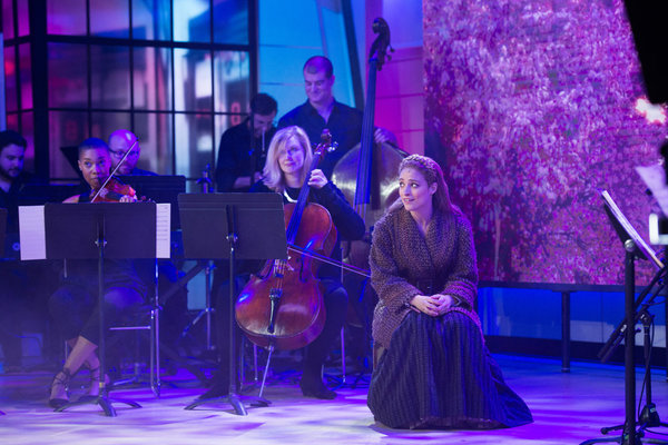 Photo Flash: Highlights from TODAY's 'Best of Broadway Week' Live Performances  Image