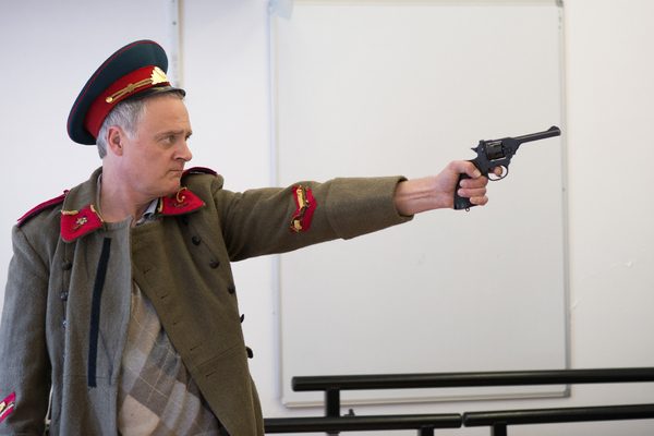 Photo Exclusive: In Rehearsal for PAPER HEARTS at Upstairs at the Gatehouse Image