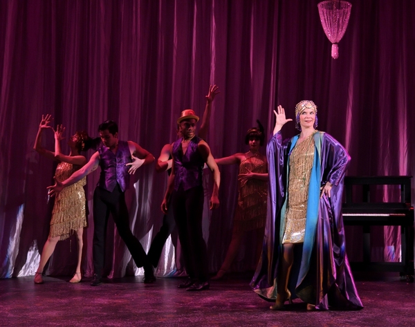 Photo Flash: First Look at Ocean State Theatre's VICTOR/VICTORIA Image